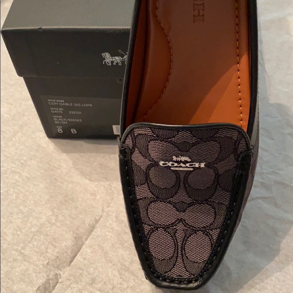 Brand New Coach Gable Sig Loafer